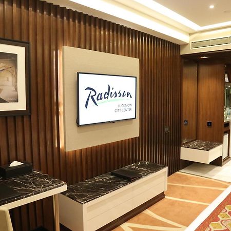 Radisson Lucknow City Center Экстерьер фото